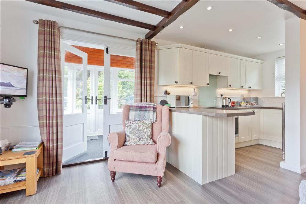 Badger'S Cottage With Stunning Lake & Mountain Views Coniston Eksteriør billede